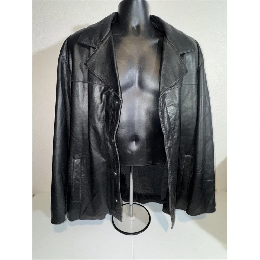 Guess Men's Black Leather Bomber Jacket Size Large Vintage Soft Coat Insulated